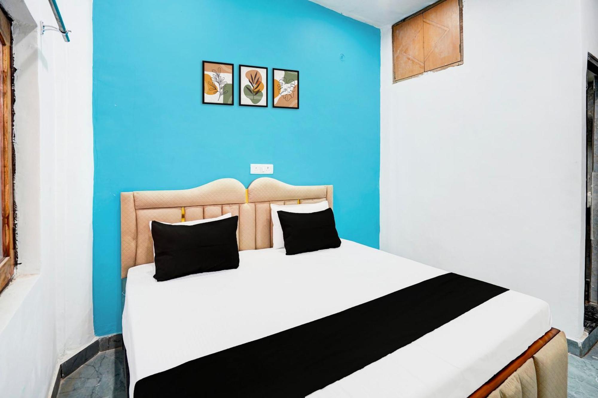 Hotel O Laxmi Guest House Waranasi Zewnętrze zdjęcie